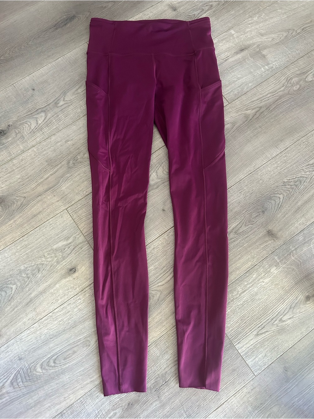 Lululemon High-Waist Wine/Purple Leggings with Side Pockets